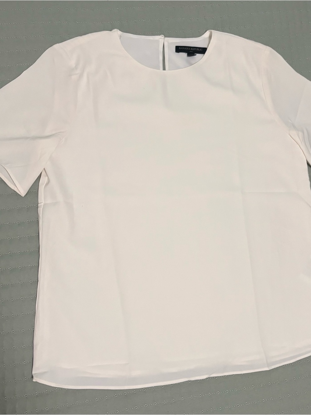 Banana Republic White Short Sleeve Crew Neck Blouse